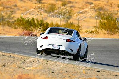 media/Nov-16-2024-Extreme Speed (Sat) [[6587d07cc4]]/Gold Group/Session 3 (The Bowl)/
